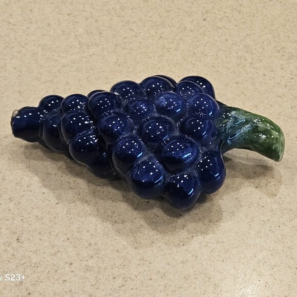 VINTAGE HANDPAINTED CERAMIC GRAPES MAJOLICA DECOR DISPLAY ART FRUIT VIETRI ITALY - Picture 4 of 8